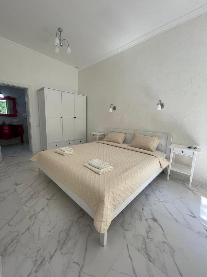Boutique Hotel Enjoy Sergeyevka Exterior foto