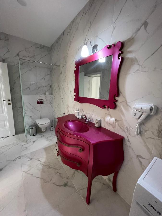 Boutique Hotel Enjoy Sergeyevka Exterior foto
